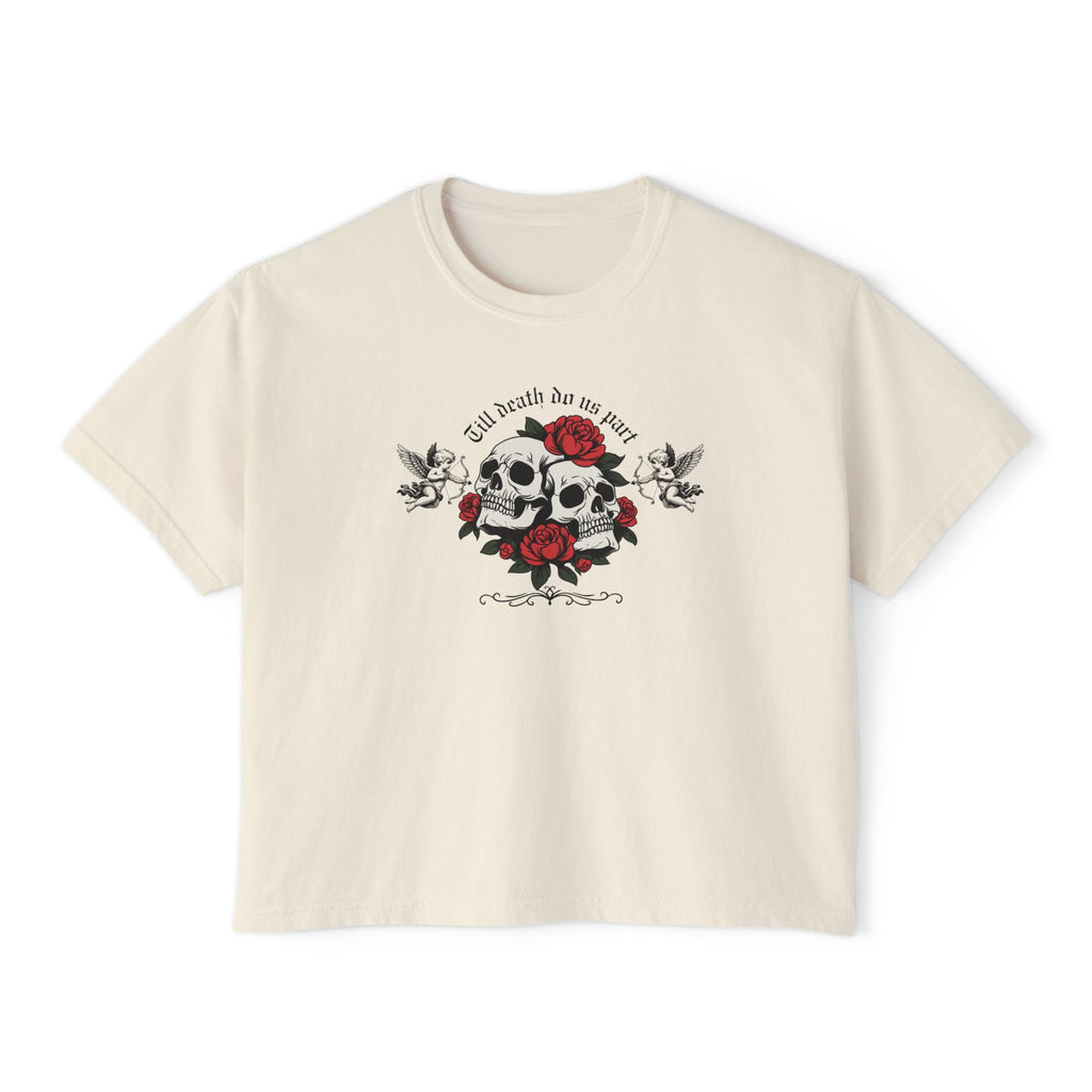 Edgy Floral Skull Women's Boxy Tee, Casual Graphic Tee for Women, Gothic Aesthetic, Gift for Her, Summer Fashion, Skulls and Roses Shirt